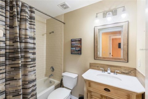 Townhouse in Largo, Florida 4 bedrooms, 189.61 sq.m. № 2378346 - photo 28