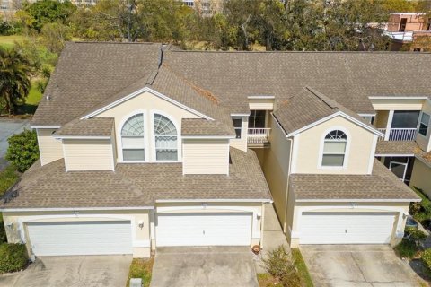 Townhouse in Largo, Florida 4 bedrooms, 189.61 sq.m. № 2378346 - photo 29