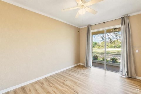 Townhouse in Largo, Florida 4 bedrooms, 189.61 sq.m. № 2378346 - photo 12