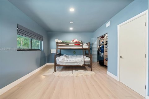 Villa ou maison à vendre à North Miami, Floride: 4 chambres, 148.18 m2 № 1995761 - photo 18