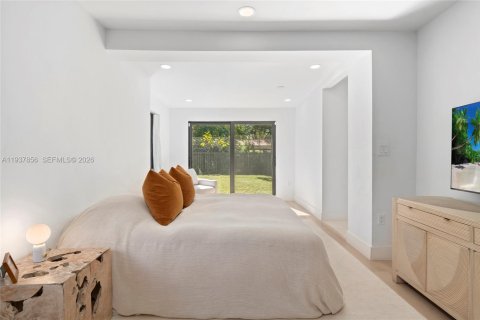 Villa ou maison à vendre à North Miami, Floride: 4 chambres, 148.18 m2 № 1995761 - photo 11