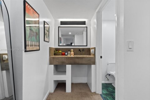 Condominio en venta en Miami Beach, Florida, 2 dormitorios, 92.44 m2 № 2007497 - foto 15