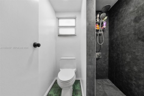 Condominio en venta en Miami Beach, Florida, 2 dormitorios, 92.44 m2 № 2007497 - foto 10