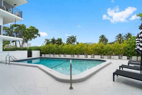 Condominio en venta en Miami Beach, Florida, 2 dormitorios, 92.44 m2 № 2007497 - foto 20