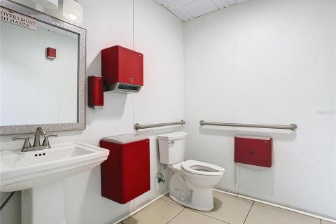 Propiedad comercial en venta en Davenport, Florida, 130.06 m2 № 1256057 - foto 24
