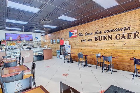 Propiedad comercial en venta en Davenport, Florida, 130.06 m2 № 1256057 - foto 8