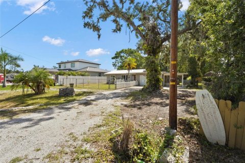 House in Sarasota, Florida 2 bedrooms, 114.92 sq.m. № 1821127 - photo 3