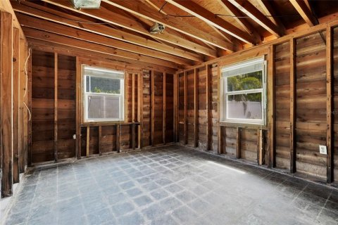 House in Sarasota, Florida 2 bedrooms, 114.92 sq.m. № 1821127 - photo 27