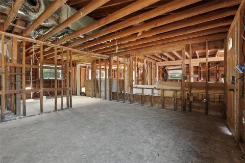 House in Sarasota, Florida 2 bedrooms, 114.92 sq.m. № 1821127 - photo 12