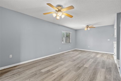 Condo in Kissimmee, Florida, 3 bedrooms  № 1765305 - photo 6