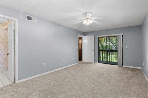 Condo in Kissimmee, Florida, 3 bedrooms  № 1765305 - photo 15