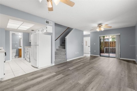 Condo in Kissimmee, Florida, 3 bedrooms  № 1765305 - photo 7