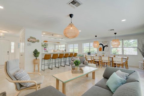 Villa ou maison à vendre à North Palm Beach, Floride: 3 chambres, 174.66 m2 № 2255693 - photo 6