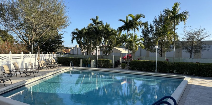 Condo à Delray Beach, Floride, 2 chambres № 1004983