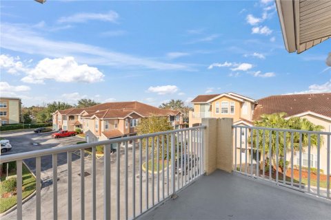 Condo in Orlando, Florida, 2 bedrooms  № 1717554 - photo 22