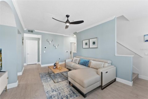 Condo in Orlando, Florida, 2 bedrooms  № 1717554 - photo 14