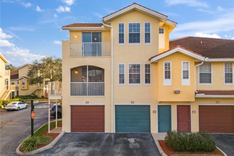 Condo in Orlando, Florida, 2 bedrooms  № 1717554 - photo 30