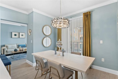 Condo in Orlando, Florida, 2 bedrooms  № 1717554 - photo 9