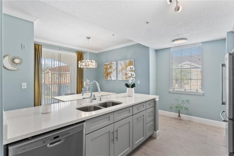 Condo in Orlando, Florida, 2 bedrooms  № 1717554 - photo 6