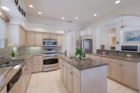 Villa ou maison à vendre à Lakewood Ranch, Floride: 3 chambres, 235.79 m2 № 2151743 - photo 12