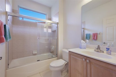 Villa ou maison à vendre à Lakewood Ranch, Floride: 3 chambres, 235.79 m2 № 2151743 - photo 24
