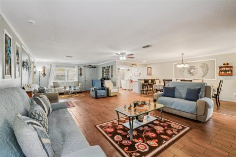 Villa ou maison à vendre à Orlando, Floride: 2 chambres, 144.37 m2 № 2141316 - photo 5
