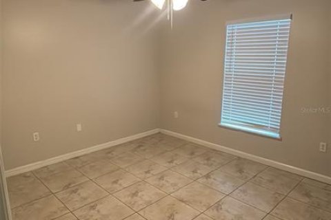 Villa ou maison à louer à Poinciana, Floride: 3 chambres, 127.09 m2 № 2339044 - photo 8