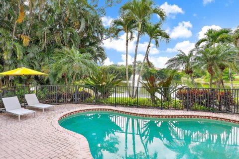 Casa en venta en West Palm Beach, Florida, 3 dormitorios, 271.92 m2 № 2248475 - foto 26