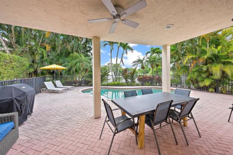Casa en venta en West Palm Beach, Florida, 3 dormitorios, 271.92 m2 № 2248475 - foto 25