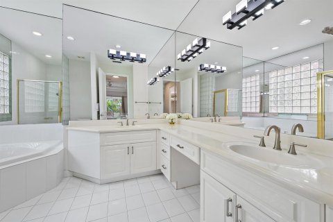 Casa en venta en West Palm Beach, Florida, 3 dormitorios, 271.92 m2 № 2248475 - foto 13