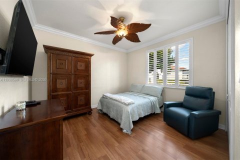 Casa en venta en Cutler Bay, Florida, 4 dormitorios, 231.88 m2 № 1996933 - foto 25