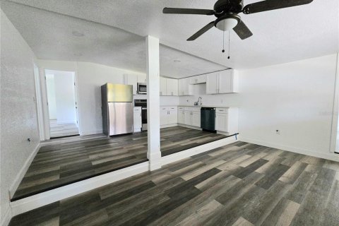 Casa en venta en Floral City, Florida, 3 dormitorios, 91.04 m2 № 2166725 - foto 12