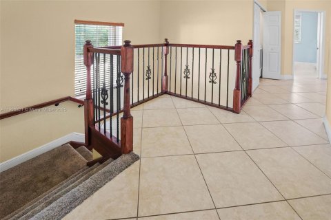 Touwnhouse à vendre à Miami, Floride: 4 chambres, 166.57 m2 № 2022191 - photo 20