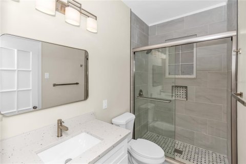 Casa en venta en Orlando, Florida, 4 dormitorios, 200.95 m2 № 1909581 - foto 19