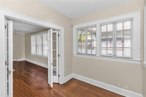 Casa en venta en Orlando, Florida, 4 dormitorios, 200.95 m2 № 1909581 - foto 8