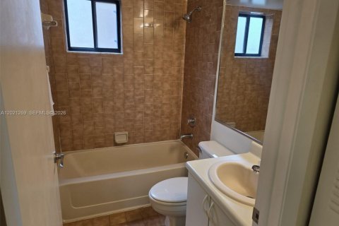 Снять в аренду кондоминиум в Хайалиа, Флорида 2 спальни, 75.44м2, № 2077344 - фото 20