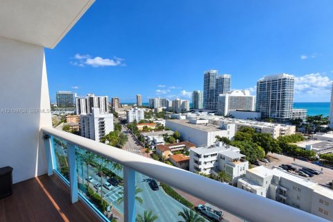 Condo in Miami Beach, Florida, 1 bedroom  № 2428462 - photo 7