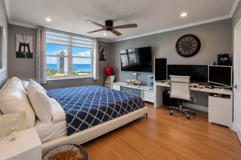 Condo in Miami Beach, Florida, 1 bedroom  № 2428462 - photo 9