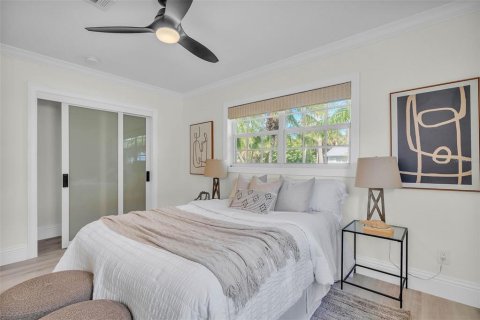 House in Clearwater, Florida 3 bedrooms, 176.33 sq.m. № 2279969 - photo 17