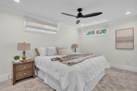 House in Clearwater, Florida 3 bedrooms, 176.33 sq.m. № 2279969 - photo 20