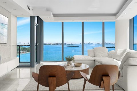 Copropriété à vendre à Miami, Floride: 3 chambres, 173.73 m2 № 2390145 - photo 8