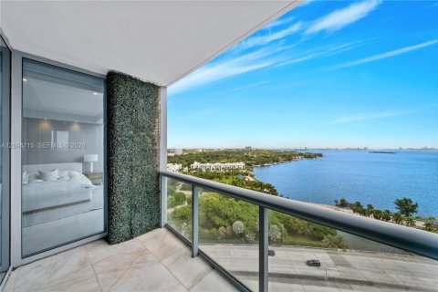 Copropriété à vendre à Miami, Floride: 3 chambres, 173.73 m2 № 2390145 - photo 29