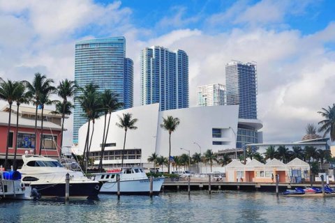 PricewaterhouseCoopers is opening a new office in Florida