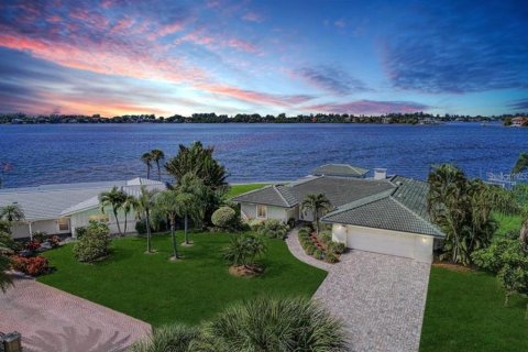Casa en alquiler en Sarasota, Florida, 3 dormitorios, 245.26 m2 № 1619229 - foto 17