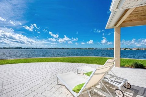 Casa en alquiler en Sarasota, Florida, 3 dormitorios, 245.26 m2 № 1619229 - foto 4
