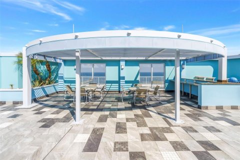 Condo in Saint Petersburg, Florida, 1 bedroom № 2206703 - photo 21