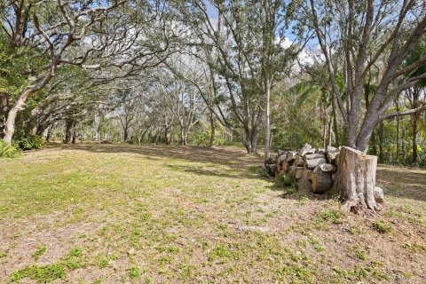 Casa en venta en New Port Richey, Florida, 5 dormitorios, 247.4 m2 № 1556361 - foto 11