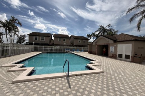 Touwnhouse à vendre à Sunrise, Floride: 3 chambres, 148.27 m2 № 1945319 - photo 27