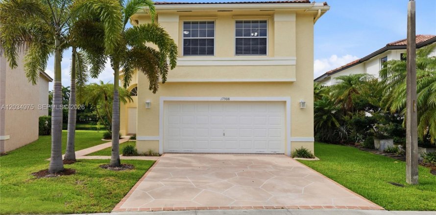 House in Miramar, Florida 4 bedrooms, 218.04 sq.m. № 2186116