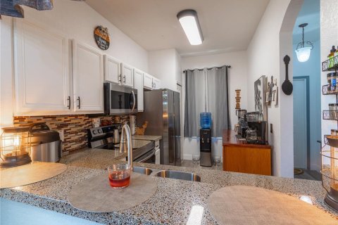 Touwnhouse à vendre à Davenport, Floride: 4 chambres, 172.43 m2 № 1817285 - photo 13